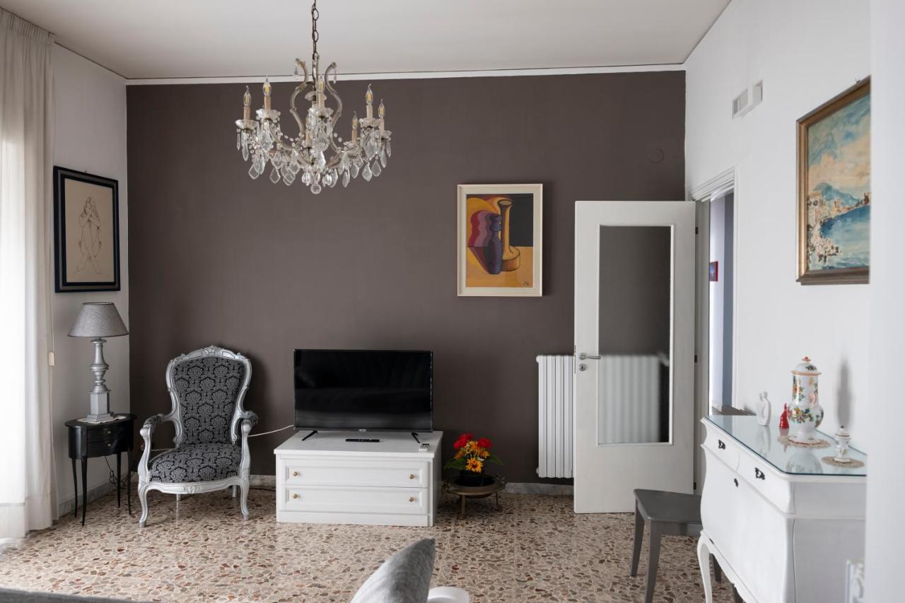 Oltremare Salerno Apartment Zewnętrze zdjęcie